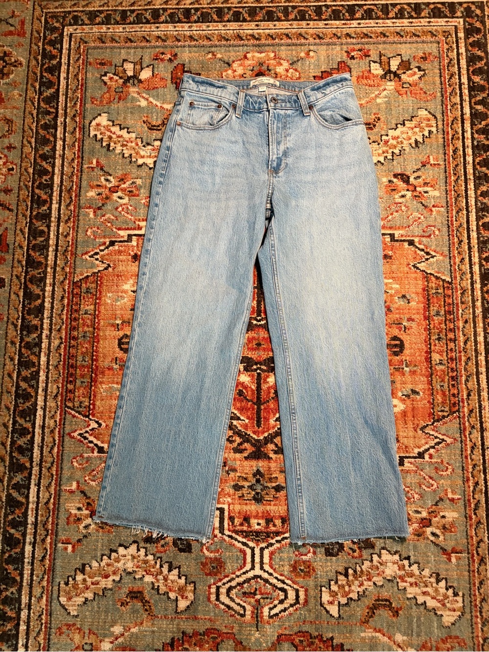 Abercrombie & Fitch Baggy Low Rise Jeans